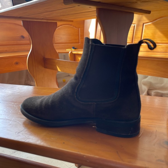 Thursday suede boots - Picture 3 of 3